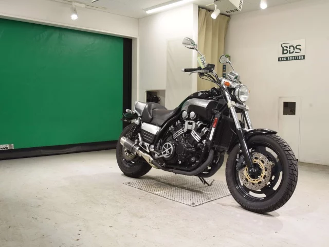 Yamaha V-MAX  с аукциона в Японии