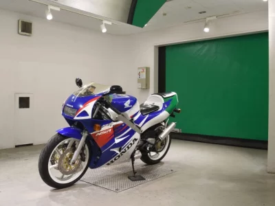 Honda NSR250R-5