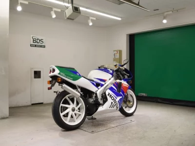 Honda NSR250R-5