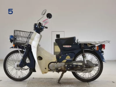 Honda C50