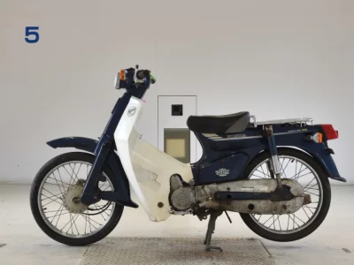 Мотоцикл из Японии Honda C50-E
