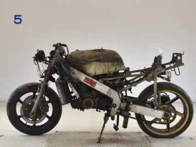 Honda NSR250R-2