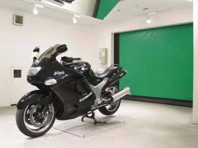 Kawasaki ZZR1100