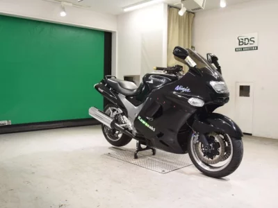 Kawasaki ZZR1100