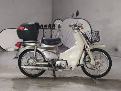 Honda SUPER CUB50