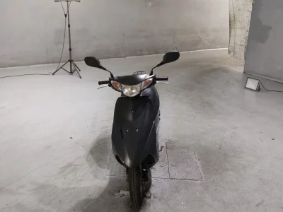 Suzuki ADDRESS V50