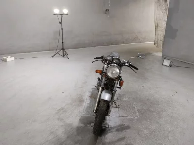 Yamaha SRX600-1