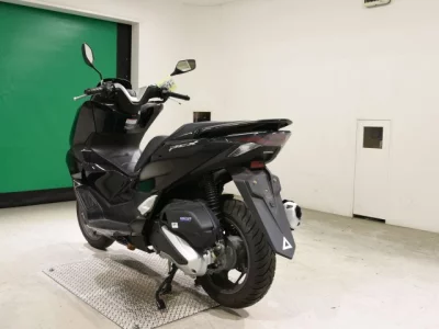 Honda PCX125-4