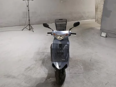 Suzuki ADDRESS V50