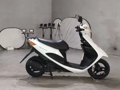 Suzuki ADDRESS V50