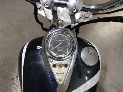 Kawasaki VULCAN400