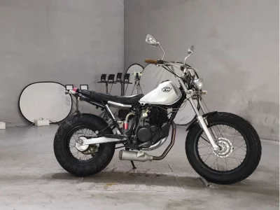 Yamaha TW200