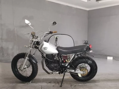 Yamaha TW200