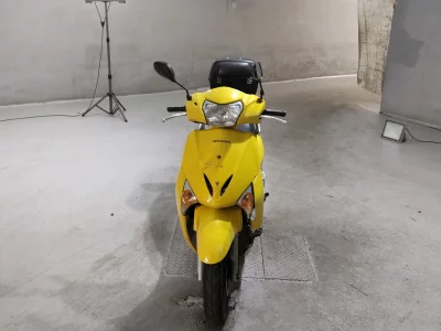 Honda LEAD 110 с аукционов Японии