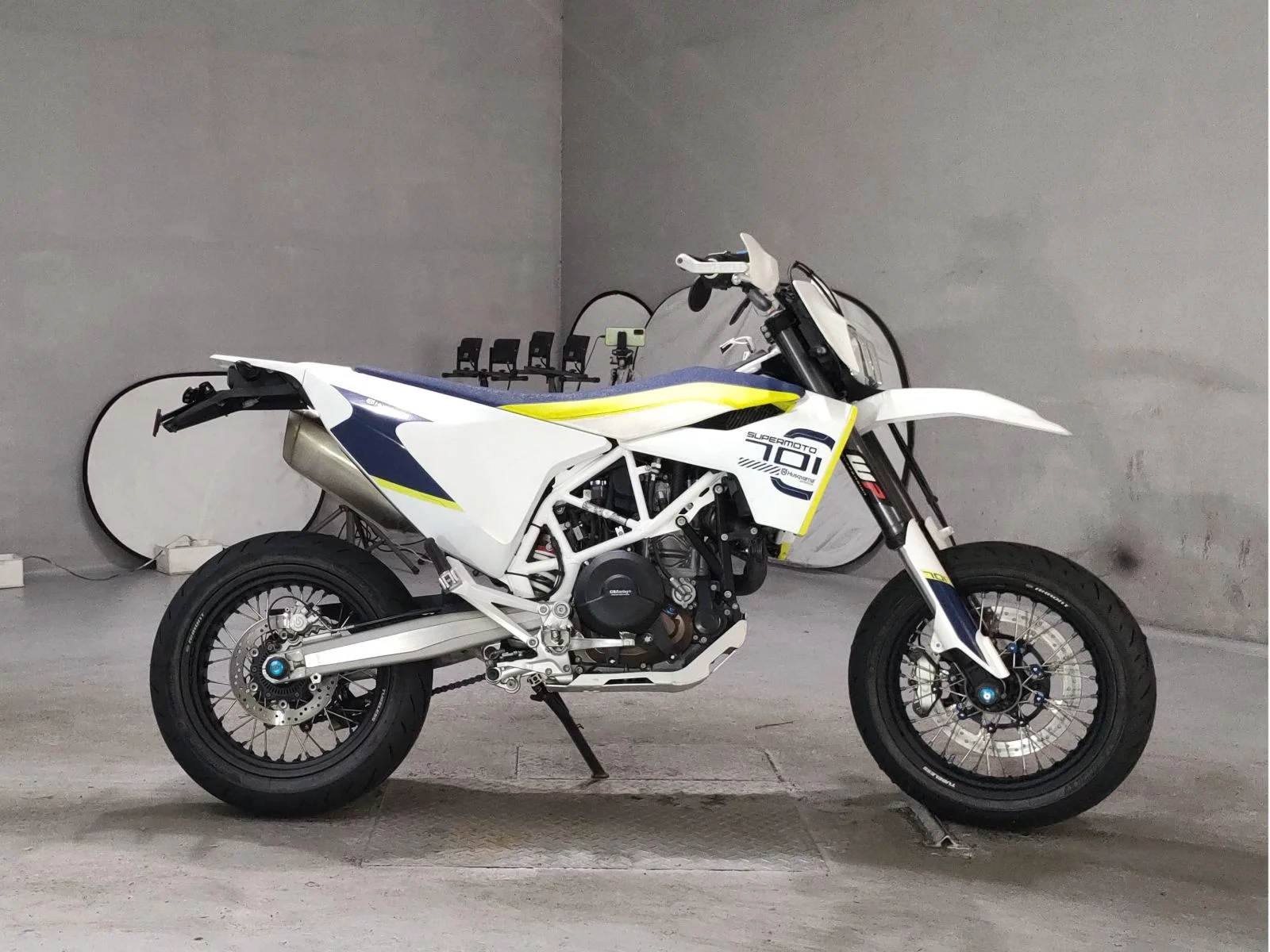 Other HUSQUARNA 701 SUPERMOTO  с аукциона в Японии