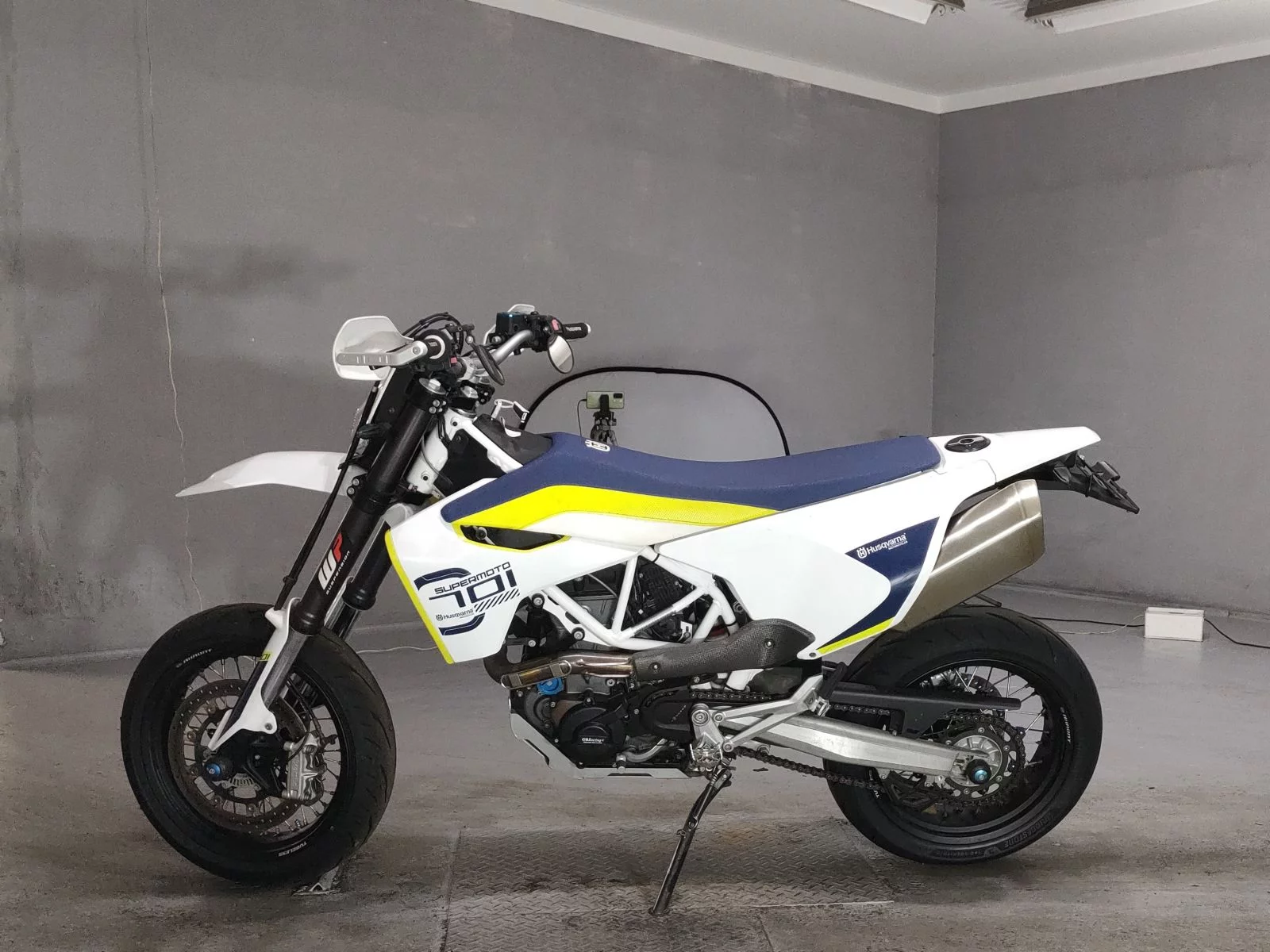 Other HUSQUARNA 701 SUPERMOTO  с аукциона в Японии