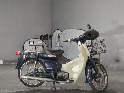 Honda SUPER CUB90