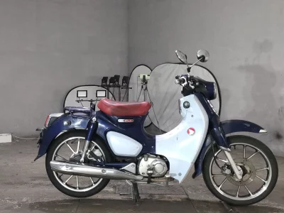 Мотоцикл из Японии Honda SUPER CUB C125