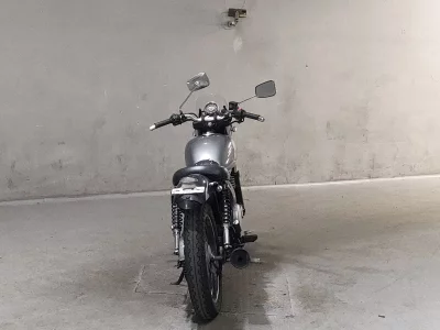 Suzuki ST250