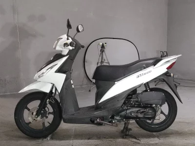 Suzuki ADDRESS V110