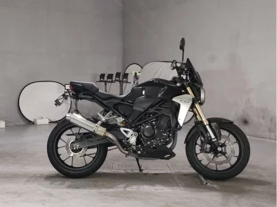 Honda CB250R