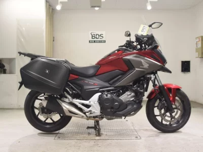 Honda NC750X-2AE PACKAGE