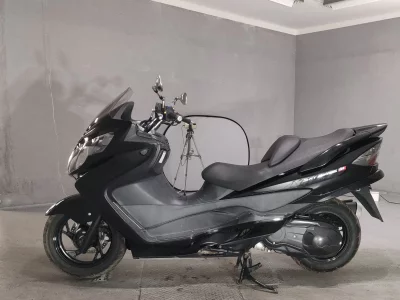 Suzuki SKYWAVE 250M