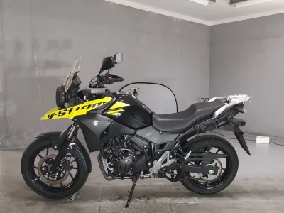 Suzuki V STROM 250