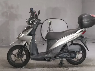 Suzuki ADDRESS V110
