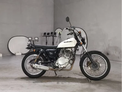 Suzuki GLASS TRACKER BIG BOY