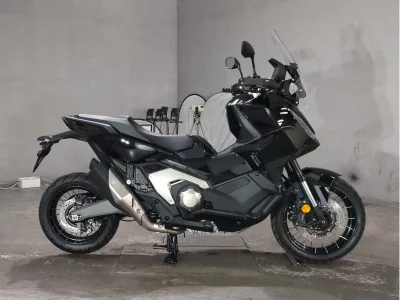 Мотоцикл из Японии Honda X-ADV