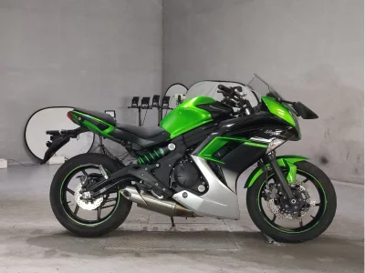Kawasaki NINJA400