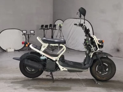 Мотоцикл из Японии Honda ZUMAR