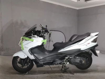 Suzuki SKYWAVE 250M