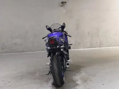 Yamaha YZF-R7