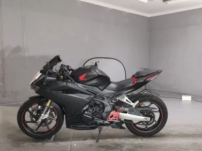 Honda CBR250RR