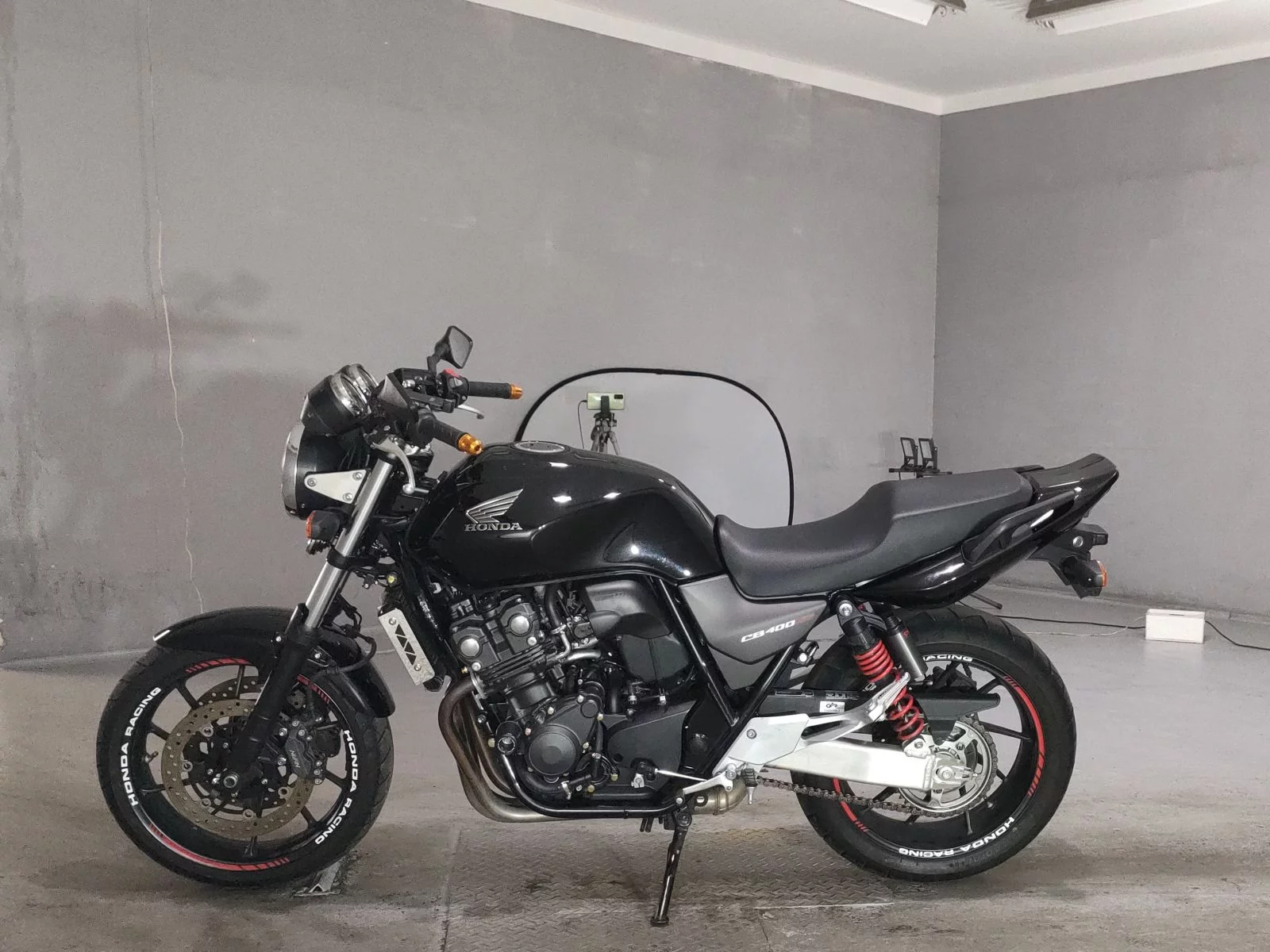 Honda CB400SFV-4 2021
