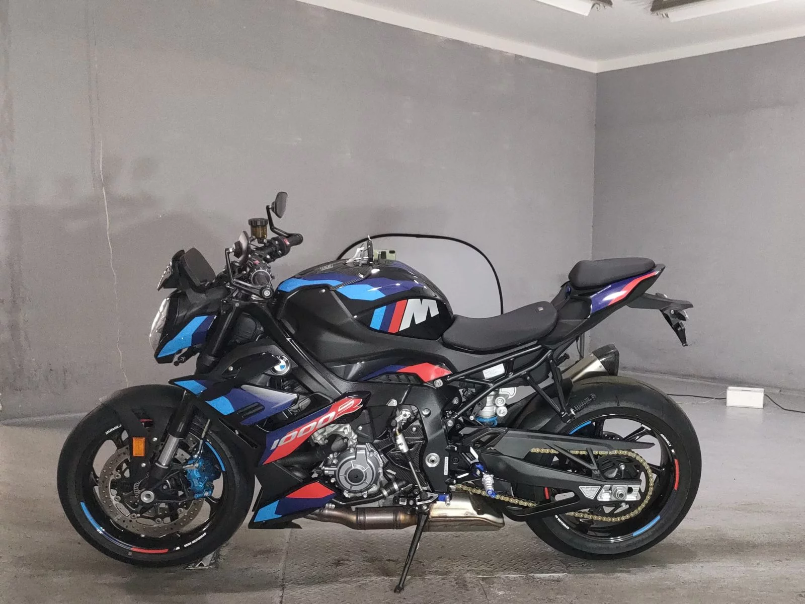 BMW BMW M1000R  с аукциона в Японии