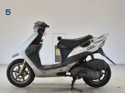 Suzuki ZZ