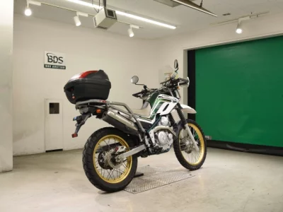 Yamaha SEROW 250-3