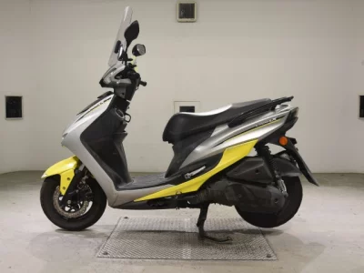 Yamaha CYGNUS 125XSR-3