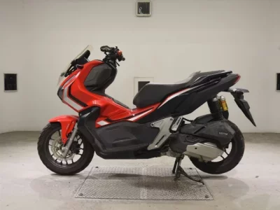Honda ADV150
