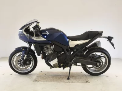 Honda HAWK11