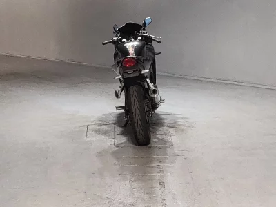 Honda CBR250R