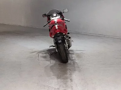 Yamaha SZR660
