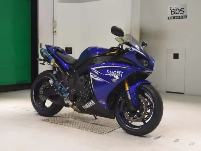 Yamaha YZF-R1