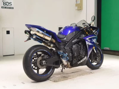 Yamaha YZF-R1
