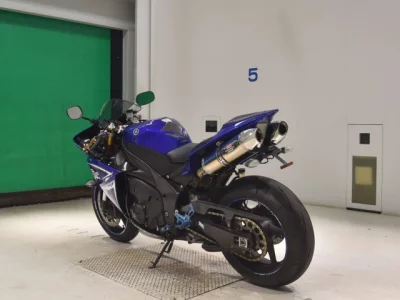 Yamaha YZF-R1
