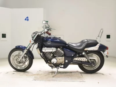 Honda MAGNA 250
