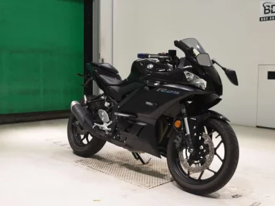 Yamaha YZF-R25A